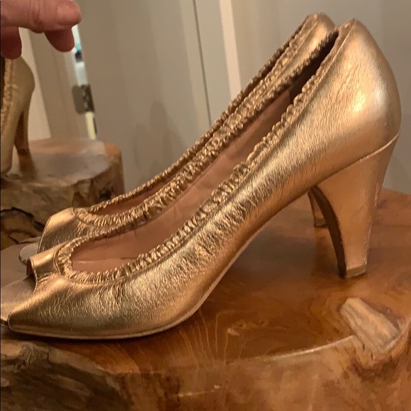 MARC JACOBS ROSE GOLD LAME  PEEP TOE HEELS SZ39 - Picture 5 of 8